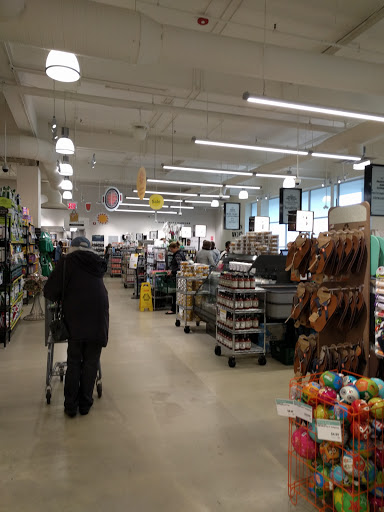 Grocery Store «Whole Foods Market», reviews and photos, 90 E Putnam Ave, Greenwich, CT 06830, USA
