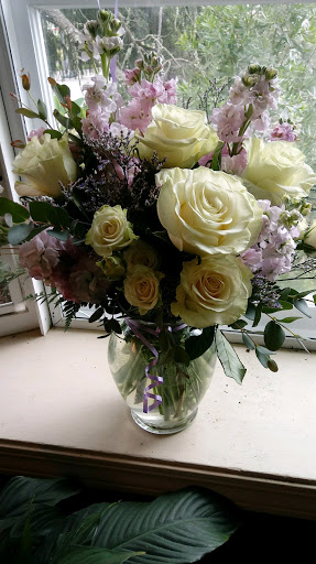 Florist «Flowers By Donna», reviews and photos, 11700 SW Hall Blvd, Tigard, OR 97223, USA