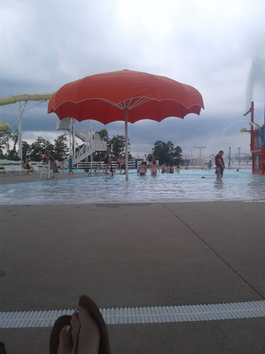 Water Park «Suffoletta Family Aquatic Center», reviews and photos, 200 Airport Rd, Georgetown, KY 40324, USA