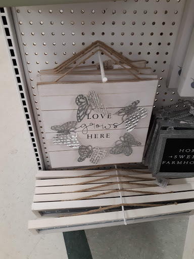 Fabric Store «Jo-Ann Fabrics and Crafts», reviews and photos, 220 N 66th St #270, Lincoln, NE 68505, USA