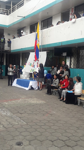 Escuela Sumak Kawsay - Quito