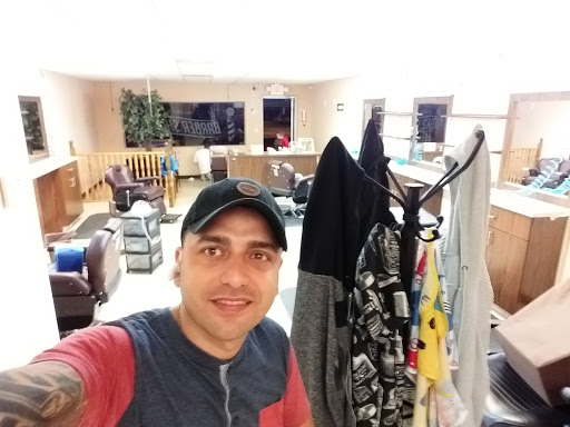 Barber Shop «Tampa legends Barbershop Llc», reviews and photos, 6751 N Armenia Ave #1, Tampa, FL 33604, USA