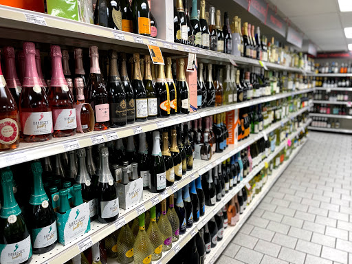 Wine Store «Columbia Package Store», reviews and photos, 170 CT-66, Columbia, CT 06237, USA