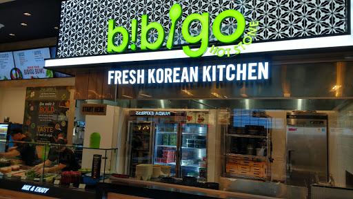 Shopping Mall «Westfield Fashion Square», reviews and photos, 14006 Riverside Dr, Sherman Oaks, CA 91423, USA