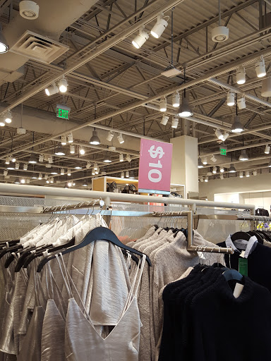 Shopping Mall «Taubman Prestige Outlets», reviews and photos, 17057 N Outer 40 Rd, Chesterfield, MO 63005, USA