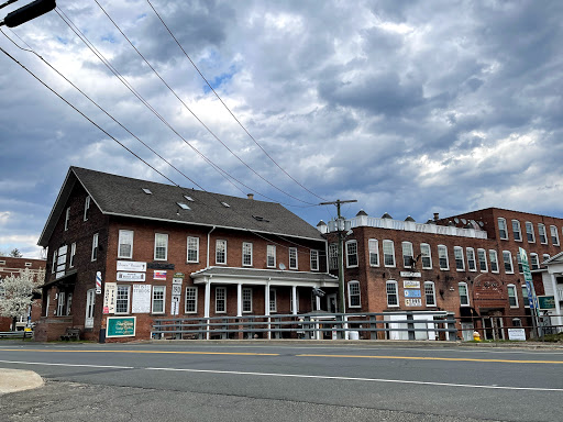 Thrift Store «Stafford Thrift Shop», reviews and photos, 2 River Rd # 101, Stafford Springs, CT 06076, USA