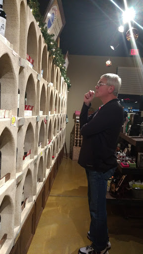 Wine Bar «WineStyles of Johnston», reviews and photos, 8460 Birchwood Ct #500, Johnston, IA 50131, USA