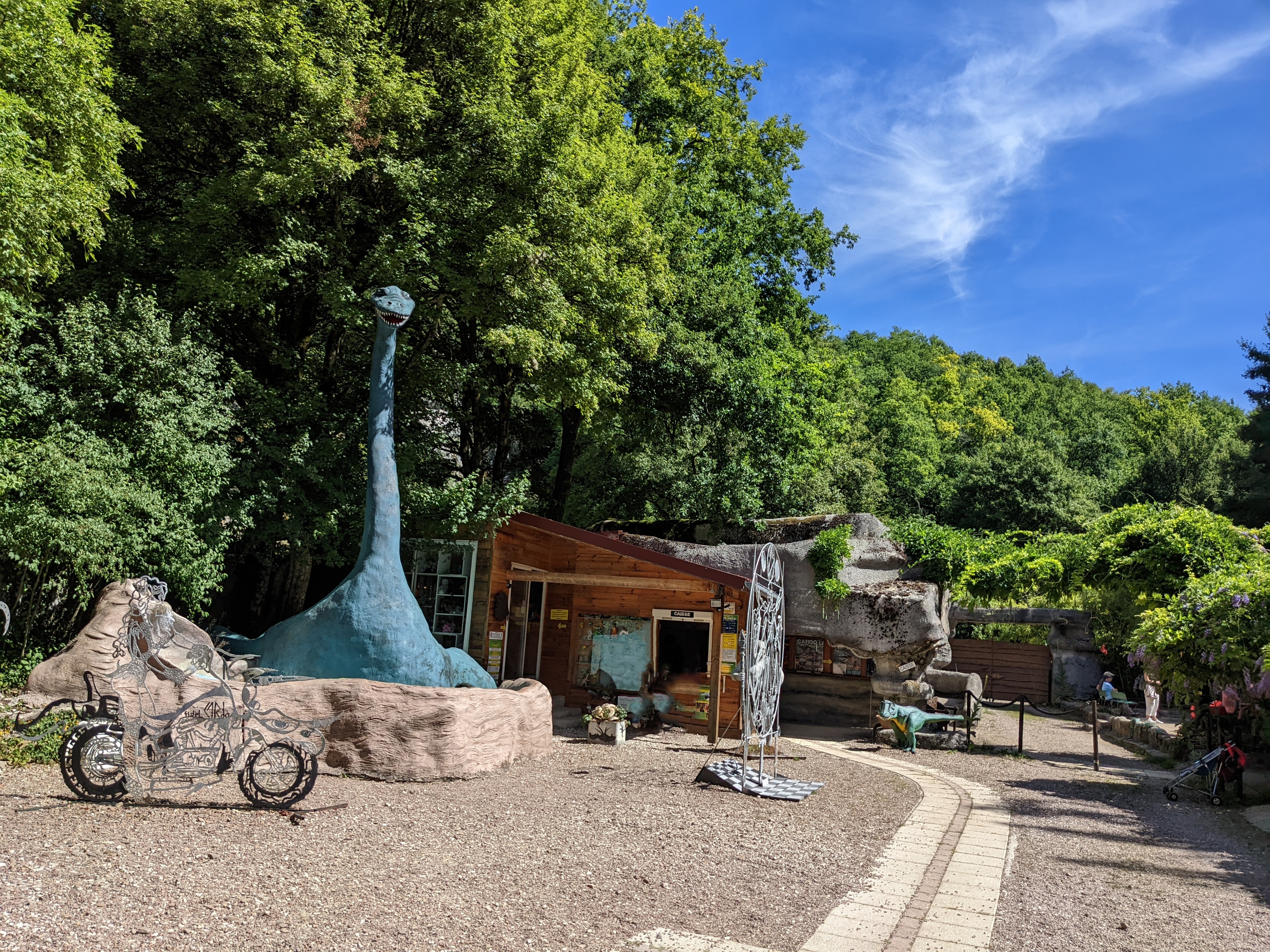 Photo n° 8 de l'avis de Claude.i fait le 27/07/2022 à 11:43