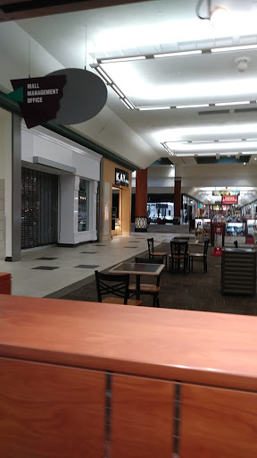 Shopping Mall «Rivergate Mall», reviews and photos, 1000 Rivergate Pkwy #1, Goodlettsville, TN 37072, USA
