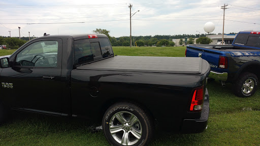 Car Dealer «Carolina Chrysler Jeep Dodge Ram», reviews and photos, 1001 Halstead Blvd, Elizabeth City, NC 27909, USA