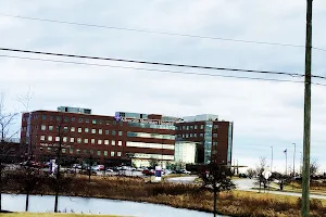 Sherman Hospital (1425 N Randall Rd) image