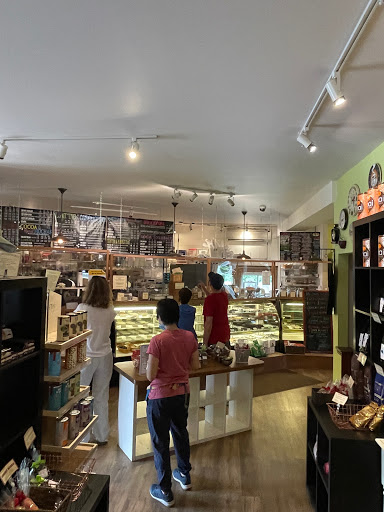Coffee Shop «Kent Coffee & Chocolate Co.», reviews and photos, 45 N Main St, Kent, CT 06757, USA