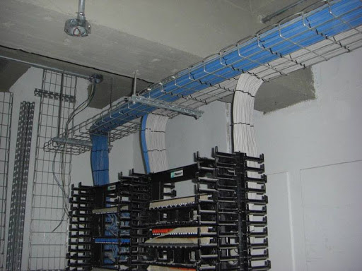 TECNOVI (Cableado estructurado - Instalacion de redes - CCTV - Soporte técnico TI - Ciberseguridad)