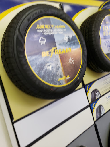 Tire Shop «CARS COMPLETE AUTOMOTIVE», reviews and photos, 16991 E Iliff Ave, Aurora, CO 80013, USA