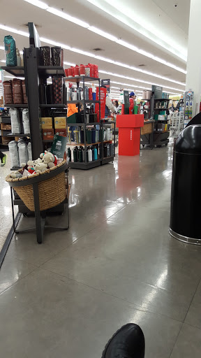 Supermarket «Hy-Vee», reviews and photos, 7117 N Prospect Ave, Gladstone, MO 64119, USA