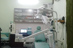 Sarma Dental Clinic(Dr Angshuman sarma) image