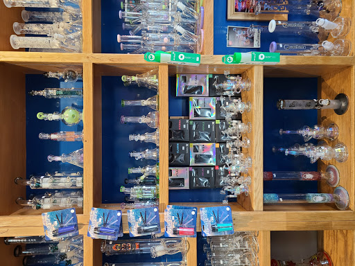 Tobacco Shop «Moon Smoke Shop», reviews and photos, 120 W Grant Rd, Tucson, AZ 85705, USA