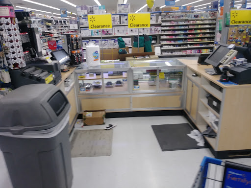Department Store «Walmart Supercenter», reviews and photos, 8450 University Ave NE, Fridley, MN 55432, USA