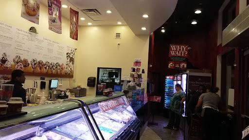 Ice Cream Shop «Cold Stone Creamery», reviews and photos, 6 Broadway, Lynbrook, NY 11563, USA