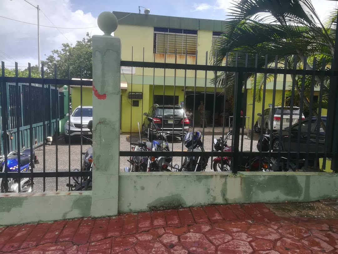 Farmacia Del Pueblo (Lotería Nacional) en la ciudad Santo Domingo