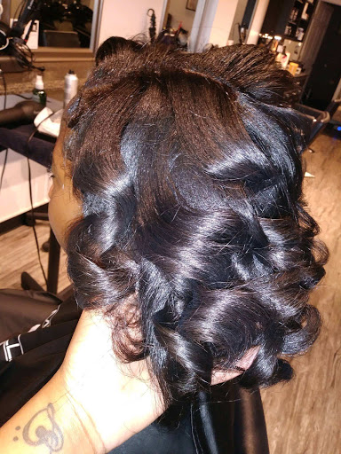 Hair Salon «330 Hair Studio», reviews and photos, 426 Portage Trail, Cuyahoga Falls, OH 44221, USA