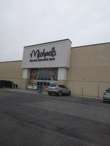 Craft Store «Michaels», reviews and photos, 650 Sunrise Hwy, Valley Stream, NY 11581, USA