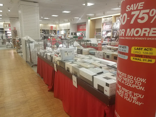 Shopping Mall «Ballston Common Mall», reviews and photos, 4238 Wilson Blvd, Arlington, VA 22203, USA