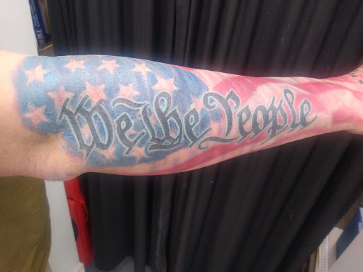 Tattoo Shop «Cloud 9 Tattoo», reviews and photos, 568 Dodge Ave NW, Elk River, MN 55330, USA