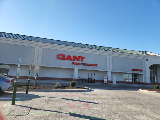 Grocery Store «Giant Food Stores», reviews and photos, 455 Eisenhower Dr, Hanover, PA 17331, USA