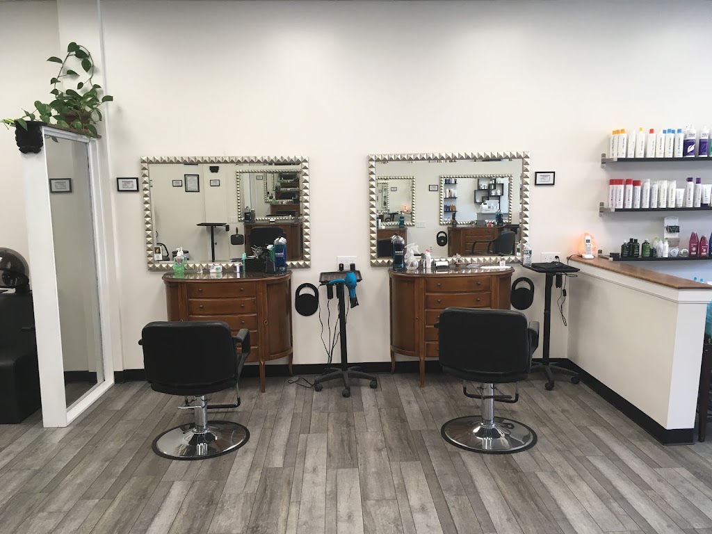 Running With Scissors Family Hair Salon 02771