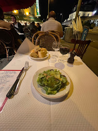 Salade César du Restaurant de viande Le Relais de Venise - son entrecôte à Paris - n°5