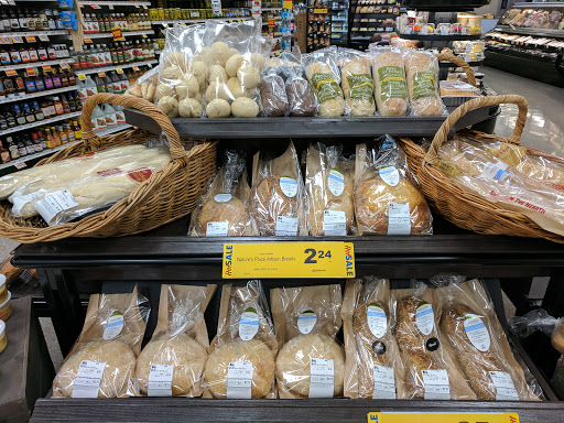 Grocery Store «Food Lion», reviews and photos, 2724 Fairground Rd, Goochland, VA 23063, USA