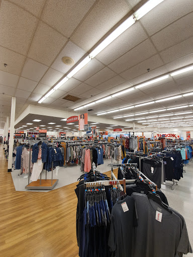 Department Store «T.J. Maxx», reviews and photos, 7250 W Dempster St, Morton Grove, IL 60053, USA