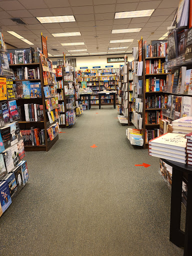 Shopping Mall «Lake Success Shopping Center», reviews and photos, 1526 Union Tpke, New Hyde Park, NY 11040, USA