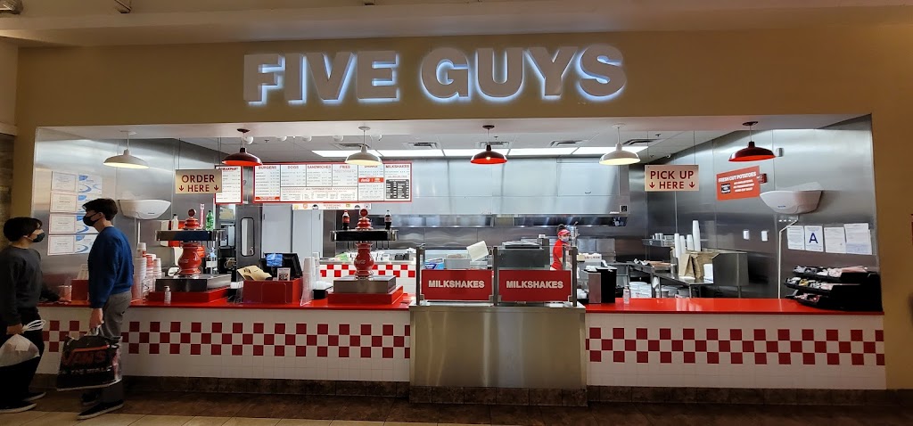 Five Guys 92230