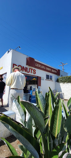 Donut Shop «Leucadia Donut Shoppe», reviews and photos, 1604 N Coast Hwy 101, Encinitas, CA 92024, USA