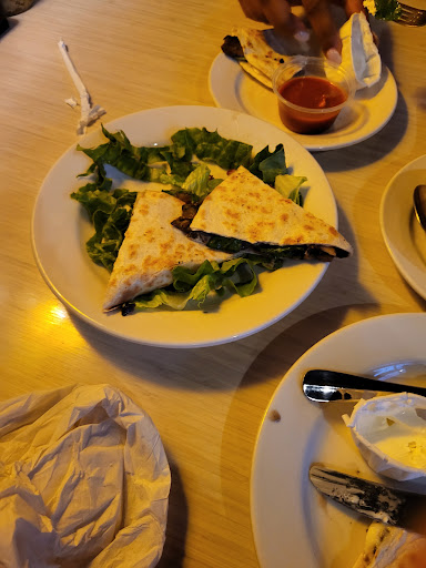 Gourmet Grocery Store «Beans & Barley», reviews and photos, 1901 E North Ave, Milwaukee, WI 53202, USA