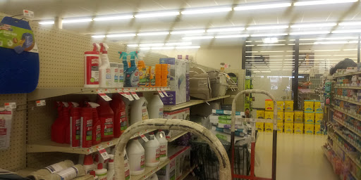 Pet Supply Store «Pet Supplies Plus», reviews and photos, 5555 Youngstown Warren Rd, Niles, OH 44446, USA