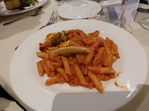 Banquet Hall «Warrington Country Club», reviews and photos, 1360 Almshouse Rd, Warrington, PA 18976, USA