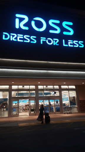 Clothing Store «Ross Dress for Less», reviews and photos, 415 South State Road 7, Hollywood, FL 33023, USA