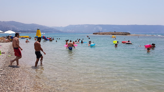 Zireh Beach