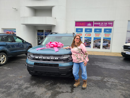 Ford Dealer «Preston Ford», reviews and photos, 13580 W Center St, Burton, OH 44021, USA