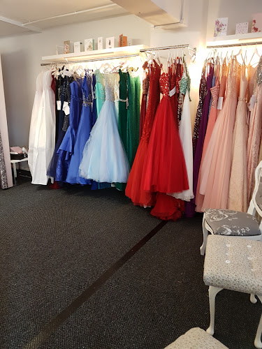 Pressed, Prom and Bridal Open Times