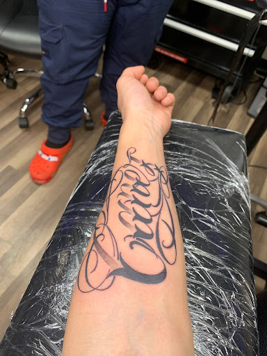 Explore sunflower tattoo idea, creative tattoo ideas in Glendale, available at Urban Legends Tattoo and Piercing LLC