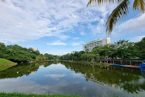 Tasik University Malaya image