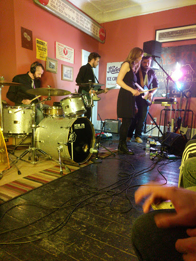 Dessert Shop «Downtown Perk & Desserts Oasis», reviews and photos, 145 W Main St, Ashland, OH 44805, USA