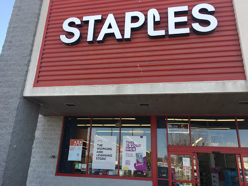 Office Supply Store «Staples», reviews and photos, 6104 Sepulveda Blvd, Van Nuys, CA 91411, USA