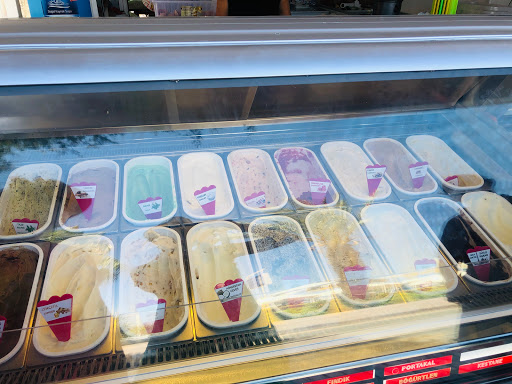 Türkbükü Dondurmacısı