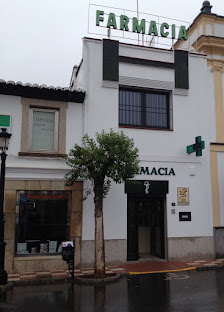 Farmacia-Optica Fuentes Palacios Pl. de España, 3, 06120 Oliva de la Frontera, Badajoz, España