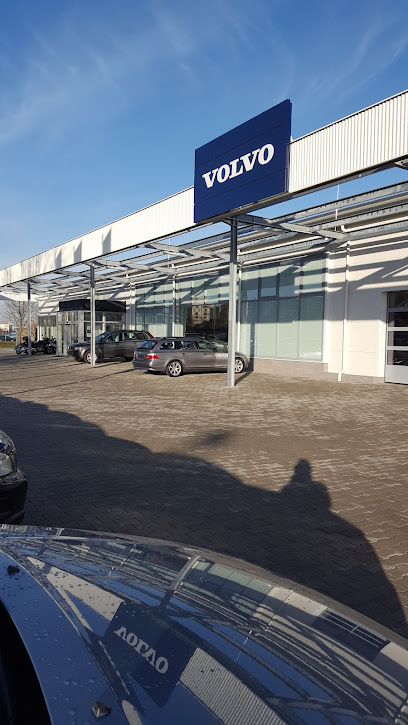 Volvo márkakereskedő